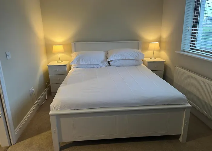 Village Family Semesterbostad Ardmore (Waterford)